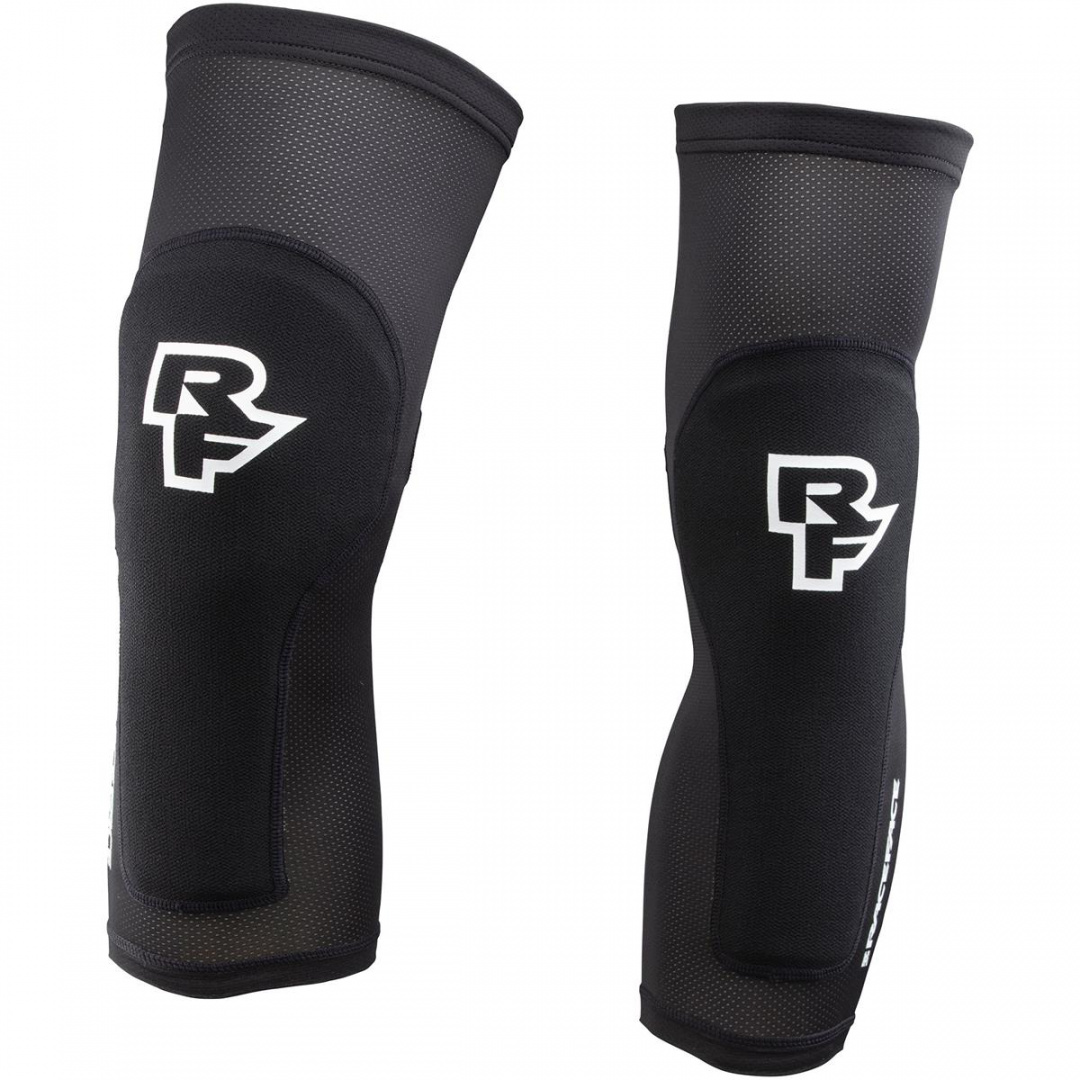 Наколенники Race Face Charge Knee  (Stealth, M, 2020 (RFAB005003))